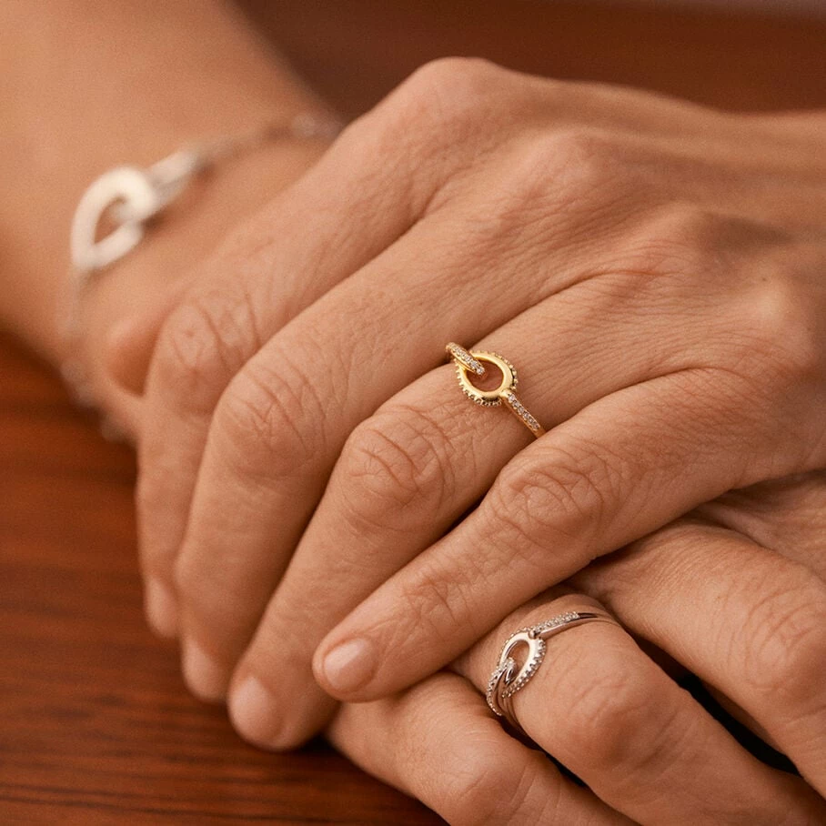 Bague Fine GEMINI - Cristal / Doré 2 Bague Fine GEMINI - Cristal / Doré – Image 2