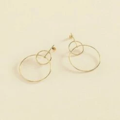 Boucles D'oreilles Pendantes CASSINI - Doré